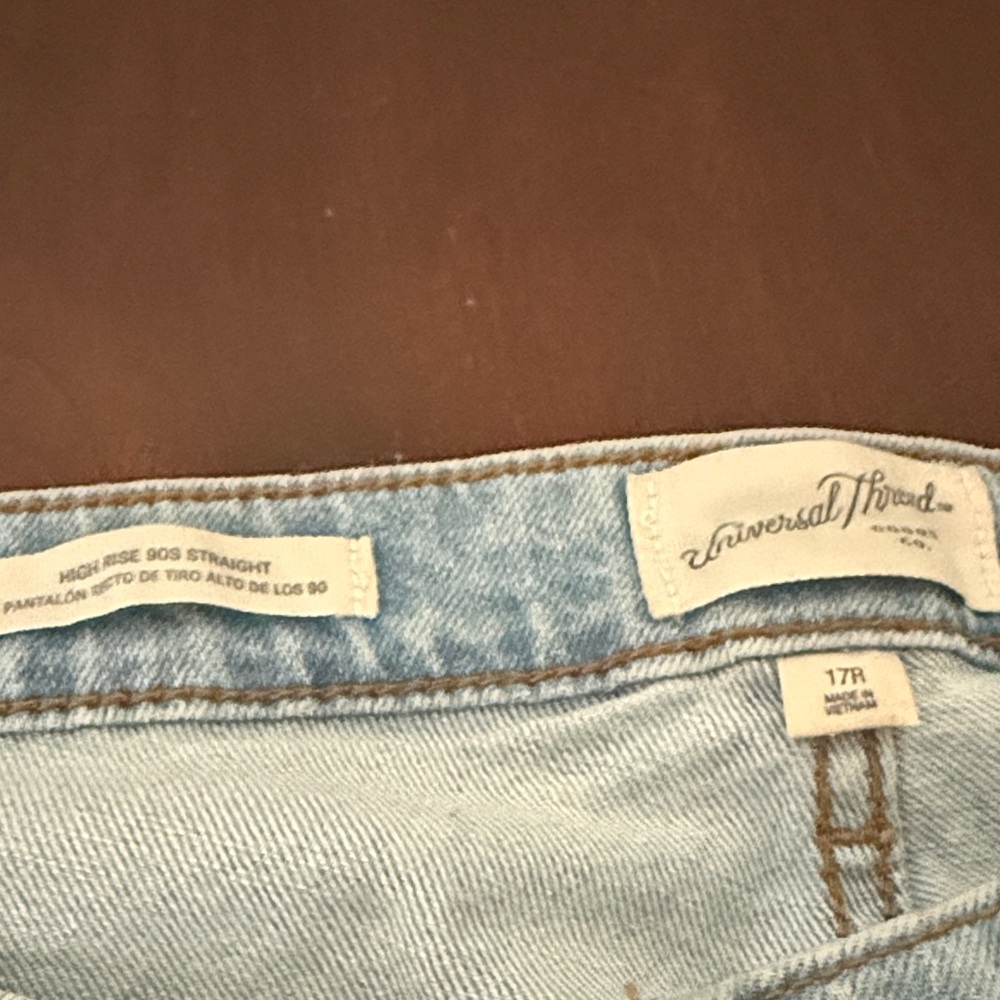 Light Blue Women’s High Rise - Universal Thread Denim - Picture 2 of 5